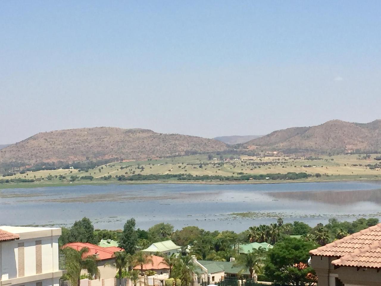 Re-Union Vacations Hotel Hartbeespoort Eksteriør billede