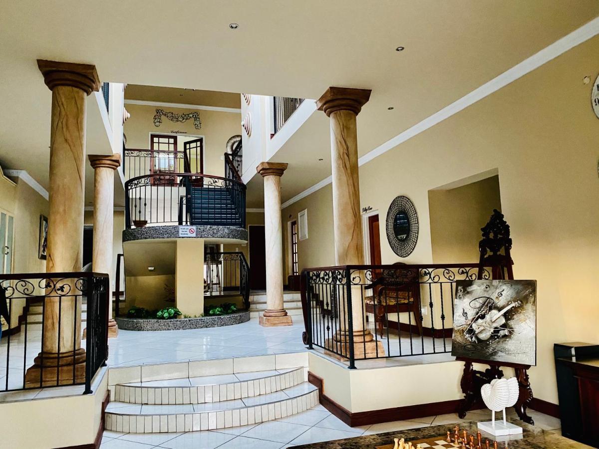 Re-Union Vacations Hotel Hartbeespoort Eksteriør billede
