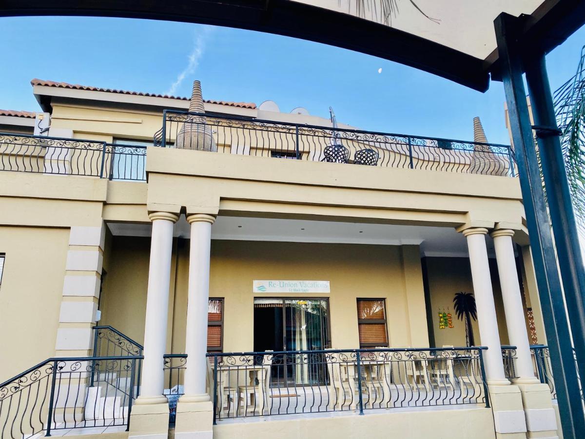 Re-Union Vacations Hotel Hartbeespoort Eksteriør billede